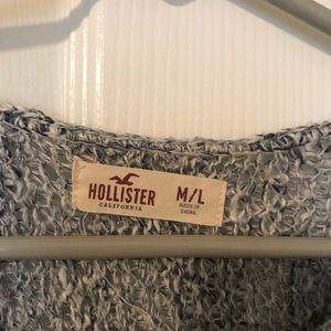 Medium/Large Hollister sweater